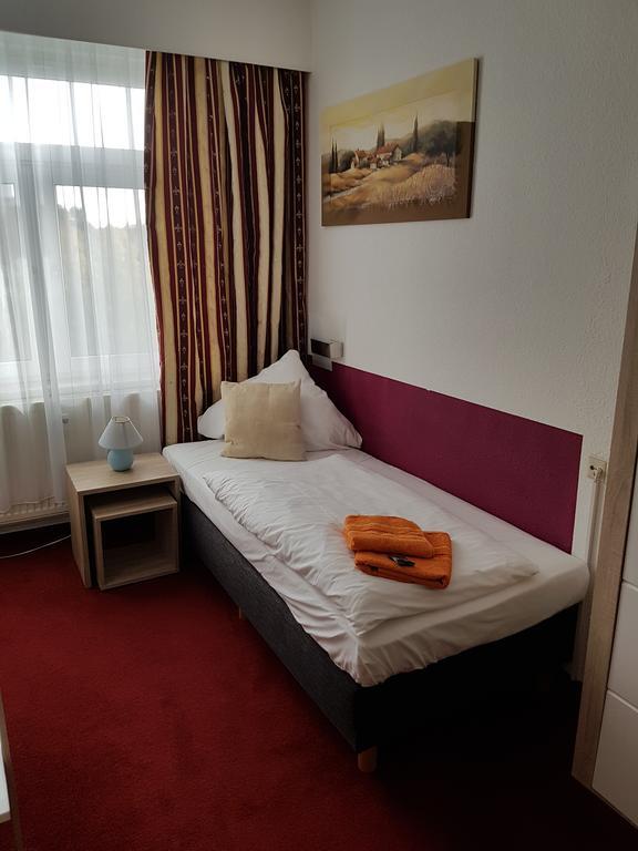 Pension Am Stadtrand Leipzig Exterior foto